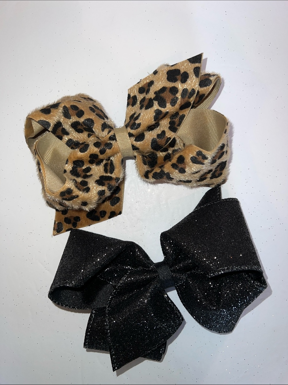 Wee Ones Kids Leopard Print and Black Glitter King Size Hair Bows